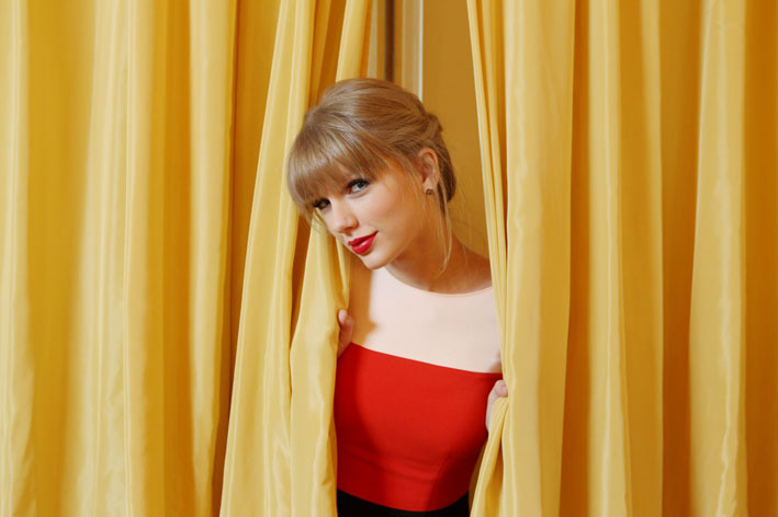 Taylor-Swift cool