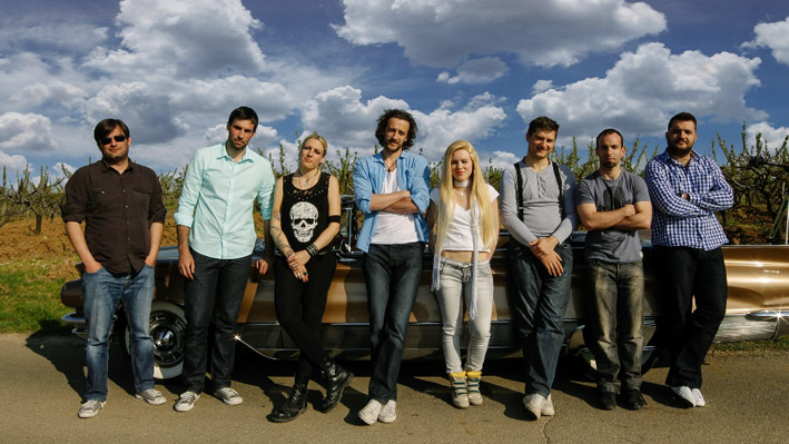 Nicim izazvan photo sm