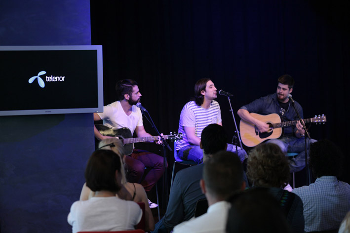 Telenor Play panel diskusija o domacoj muzickoj sceni