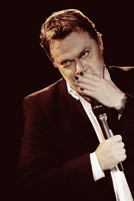 EddieIzzard photosby IdilSukan DrawHQ 03