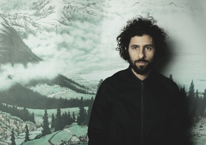 Jose Gonzalez photo by Malin Johansson