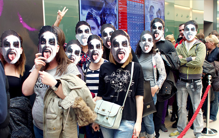 Robbie fanovi u redu