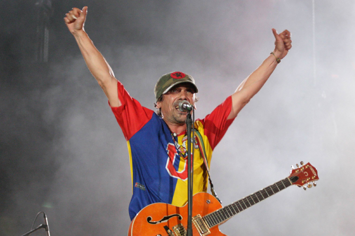 Manu_Chao_photo_polozena