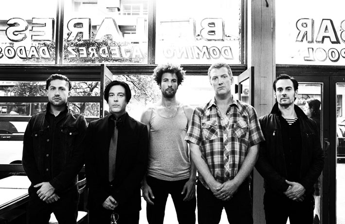 QOTSA 2013 PRESS SHOT res