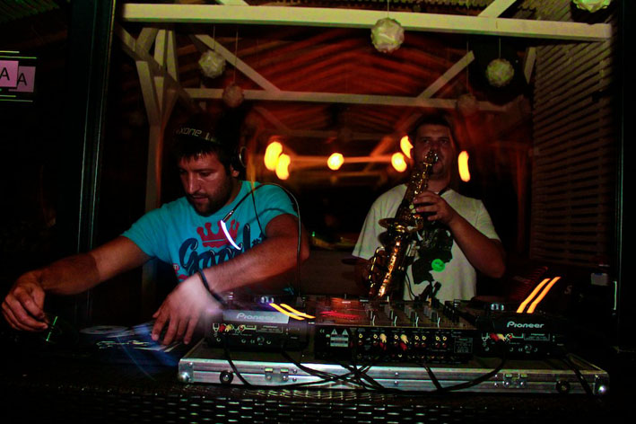 DJ takmicenje u Koketi