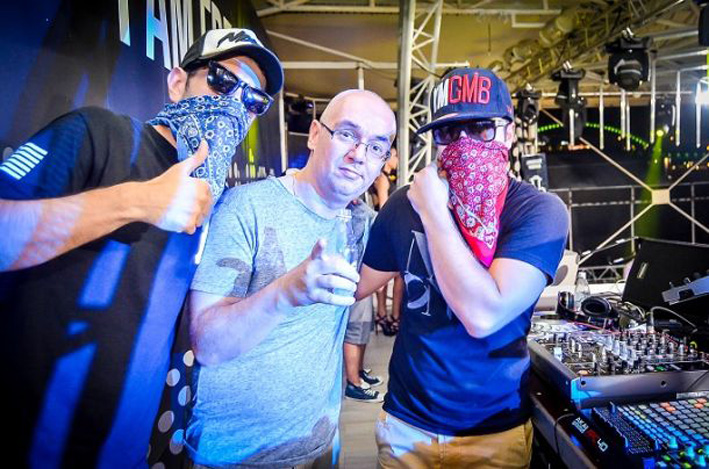 bang-la-decks-i-dj-Nikola