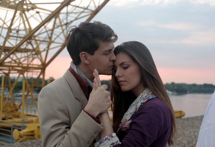 Kiki_Tamara_i_Milos_spot_Slucajno_1