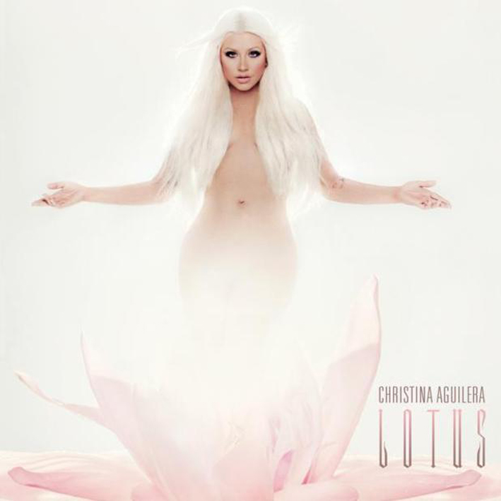 christina_AGUILERA_cover_2012
