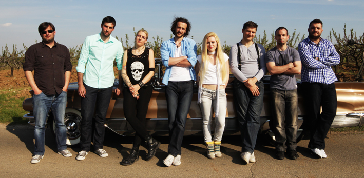 Nicim izazvan PRESS FOTKA