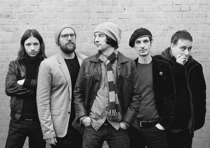 Zaklonisce prepeva foto nova 2 mala