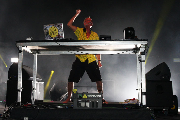 fatboy_slim_BIG BEACH 3