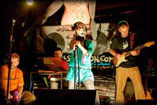 SVI-NA-POD-by-Aleksandar-Ze