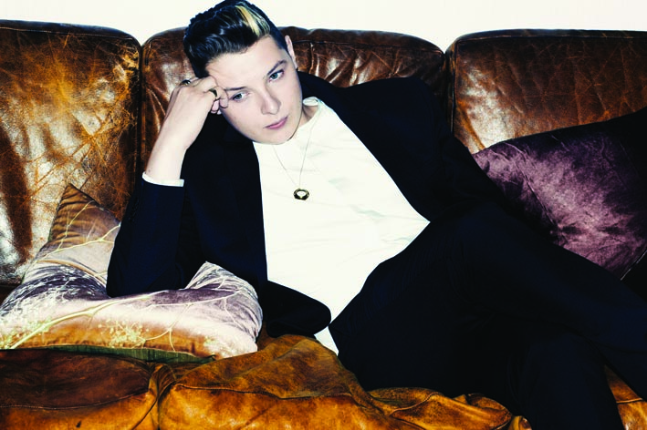 John Newman 2013 Photo05 Universal Music
