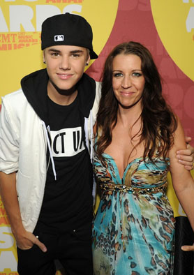 Justin_Bieber_Pattie_Mallette