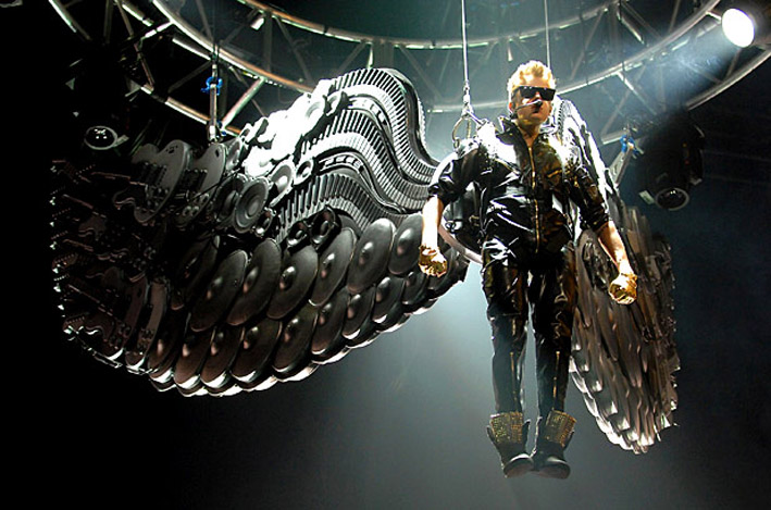 justin-bieber-wings