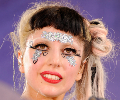 lady-gaga-performs-on-gma