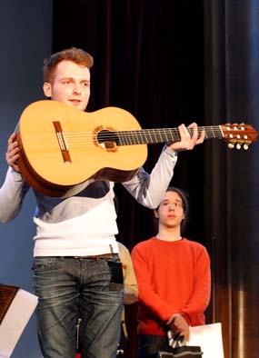 gitar_art_2011_1