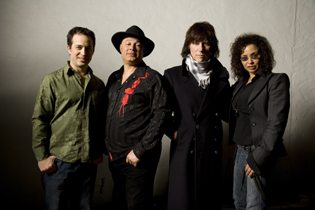 jeff-beck-100112_1137