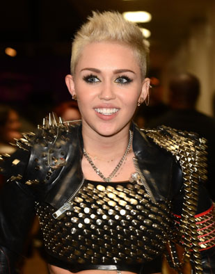 miley_VH1_2012