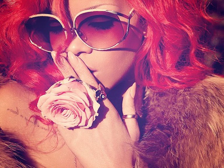 rihanna-loud-promo