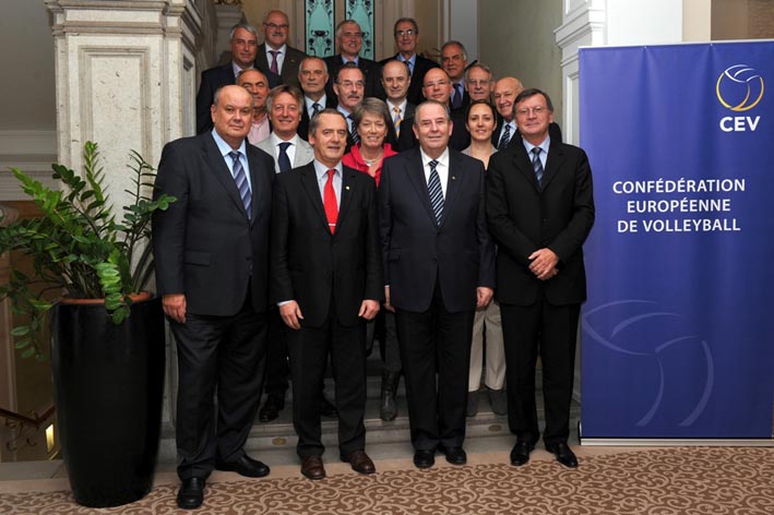 ADMINISTRATIVNI BORD CEV