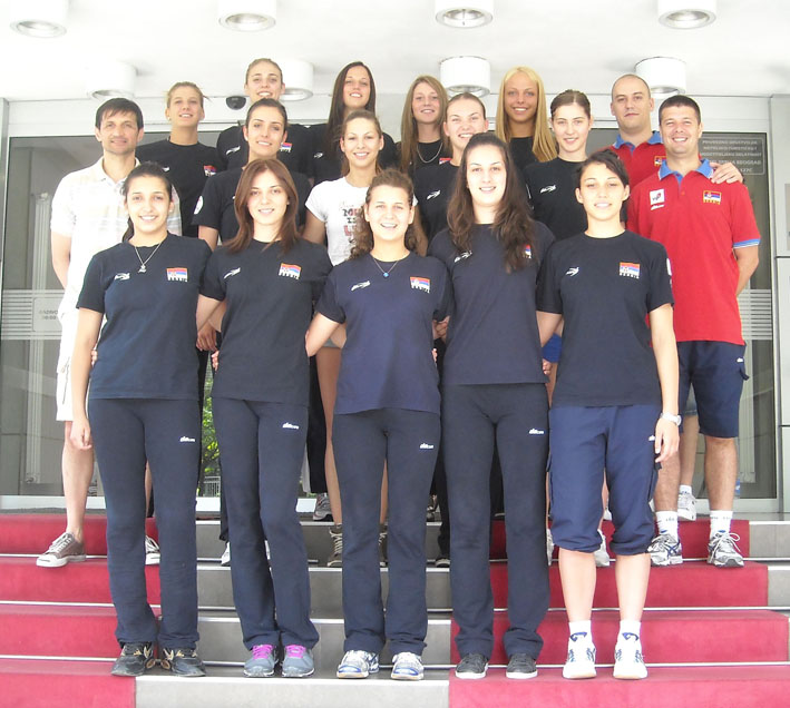 JUNIORKE_POCETAK_PRIPREMA_ZA_SP_2011