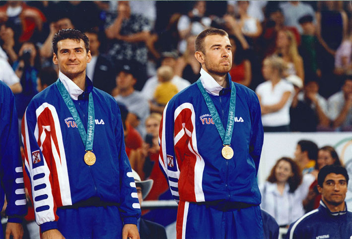 VANJA I NIKOLA - POSTOLJE SIDNEJ 2000