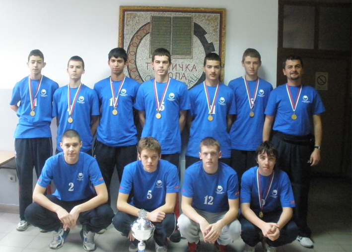 odbojkasi_srednja_skola