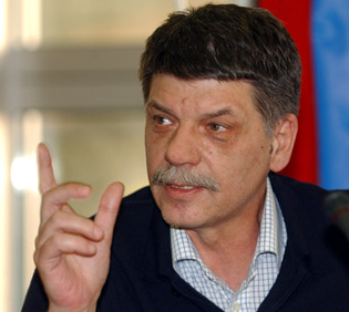 slobodan_milosevic_gensek_oss