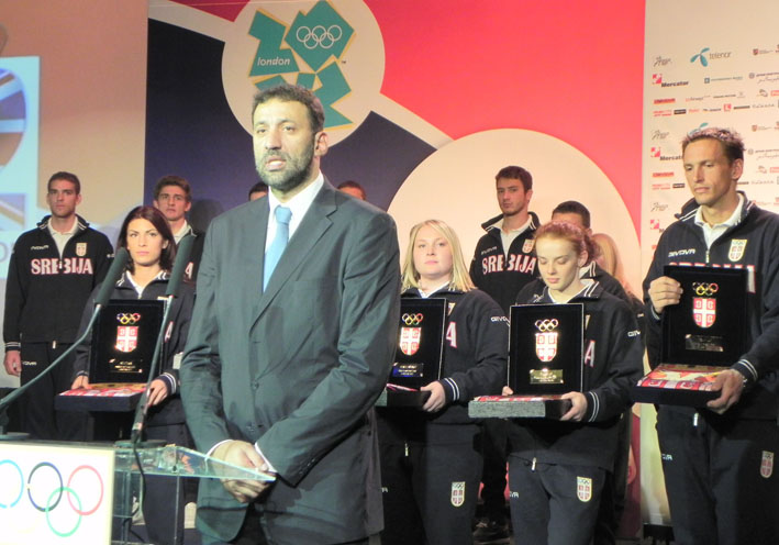 DIVAC I SPORTISTI SA ZASTAVAMA