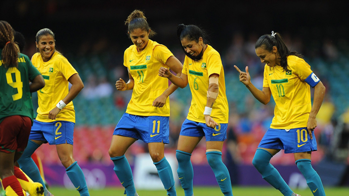 Fabiana, Cristiane and Maurine of Brazil celebrate