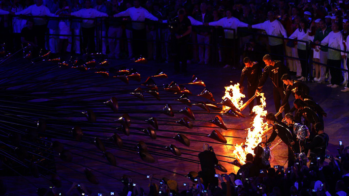 The Olympic Cauldron is lit_1