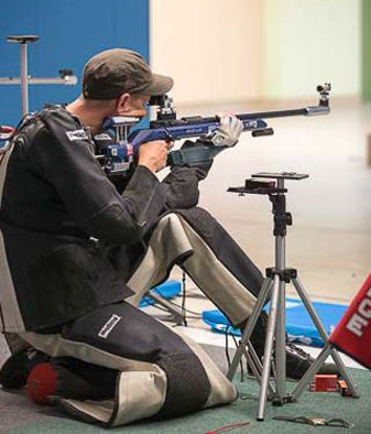 mi MIROSAVLJEV TROSTAV