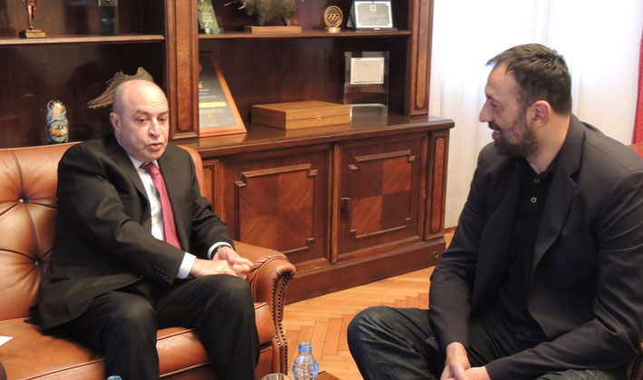 Njegova ekselencija Ambasador Azerbejdzana Eldar Humbat oglu Hasanov i predsednik OKS Vlade Divac