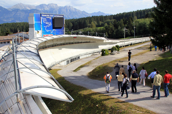 Predstavnici NOK-ova u obilaski bob staze