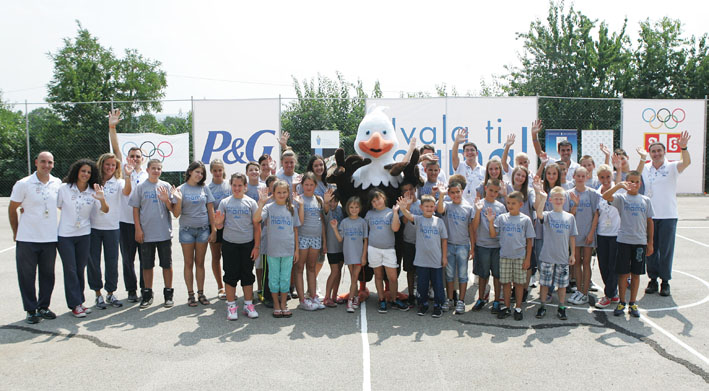 Srecko sa polaznicima sportskog kampa