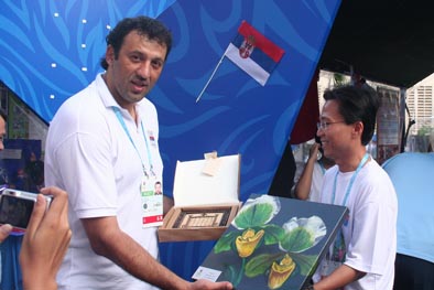 divac_razmena_poklona