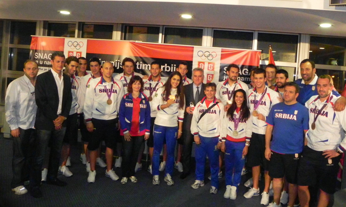 sa_doceka_iz_londona_medalje