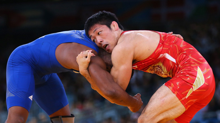 Tatsuhiro Yonemitsu in action against Livan Lopez Azcuy