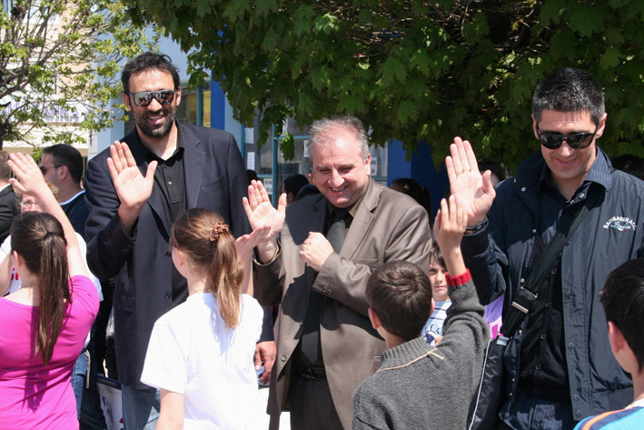 Vlade Divac, predsednik opstine Dragan Milic i Slobodan Kovac