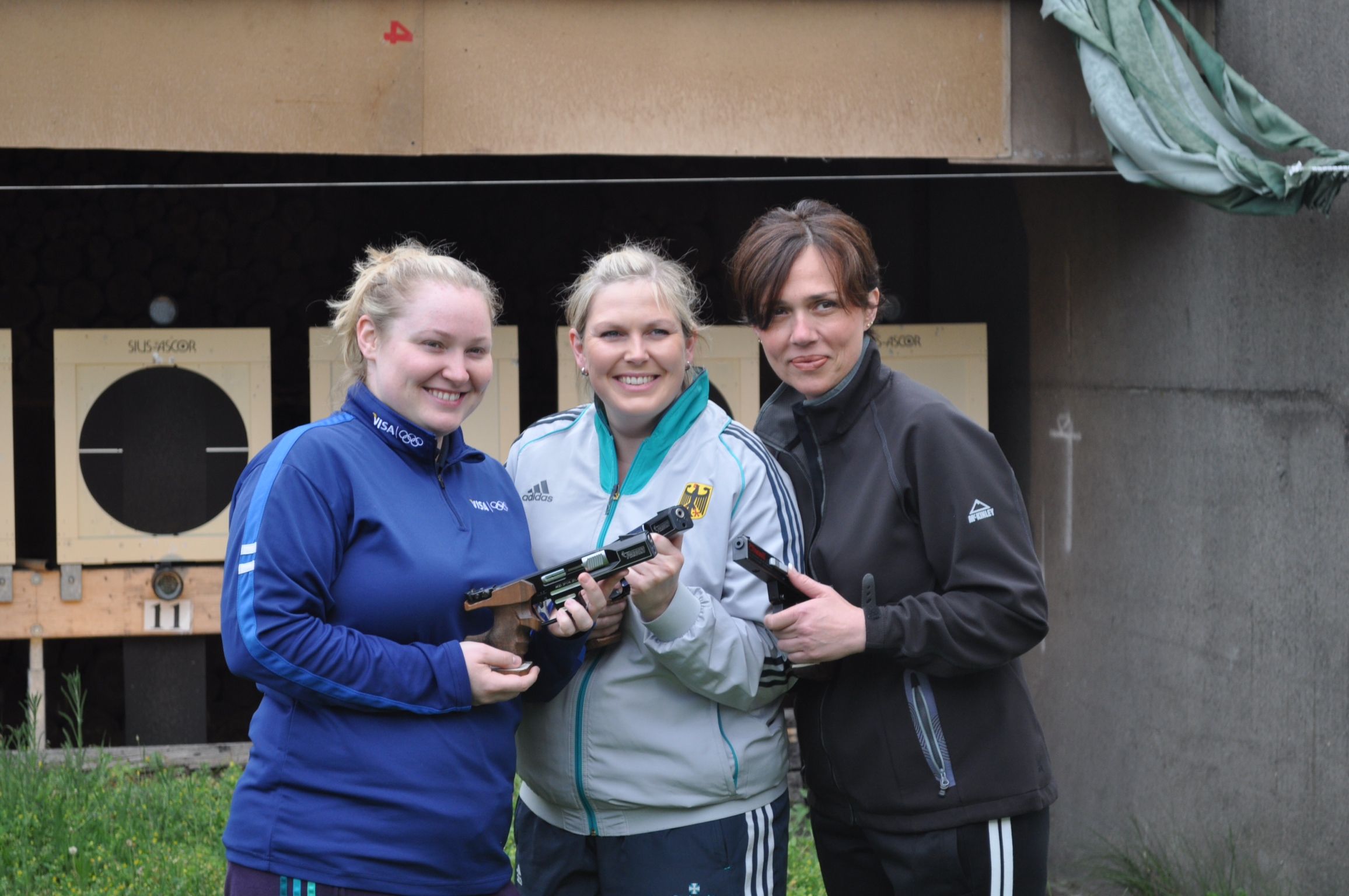 frankfurt kraj aruniovic turman sekaric