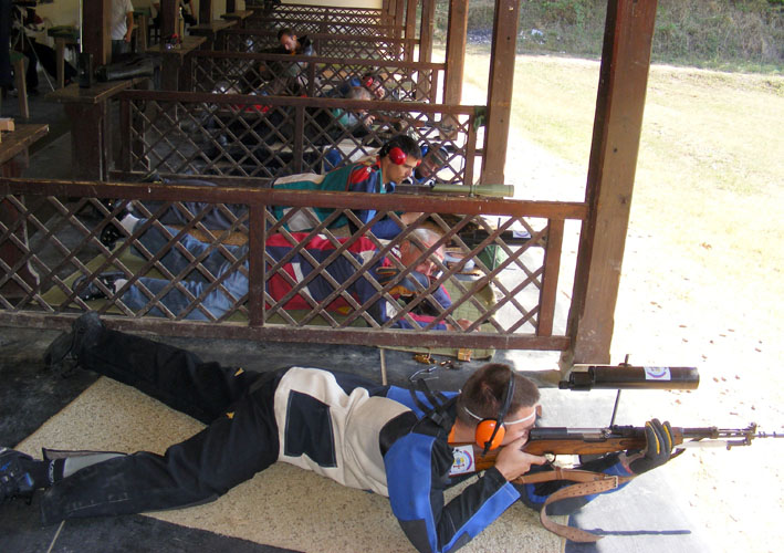 lezeci stav vojnickom puskom