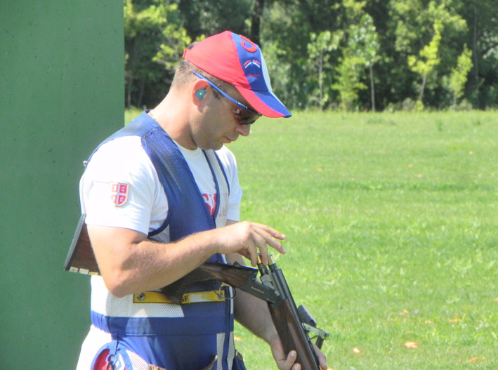 minhen skit jovan amanovic