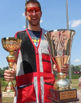 FKUPA EGELJA SA PEHARIMA