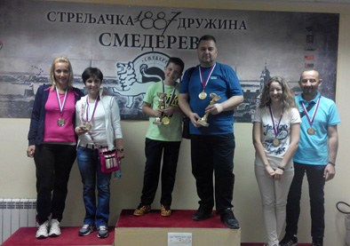 humanitarni postolje