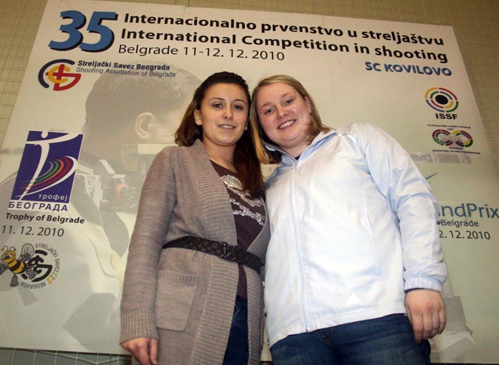 andrea_arsovic_i_zorana_arunovic_trofej_bgd_2010