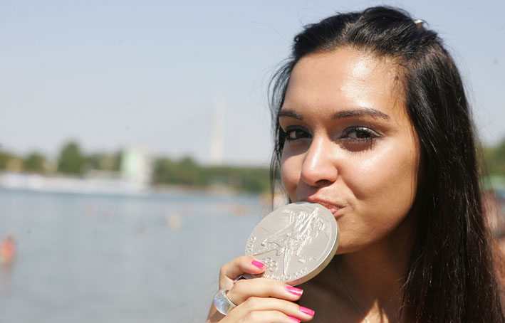 ivana maksimovic ada