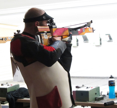 markovic_sa_samostrelom