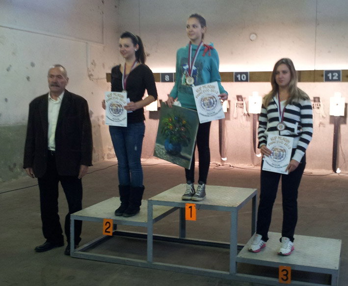 najbolje_juniorke_na_kupu_mladih_puska