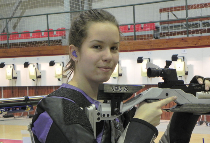 ninaraduloviczvezdarastreljastvo